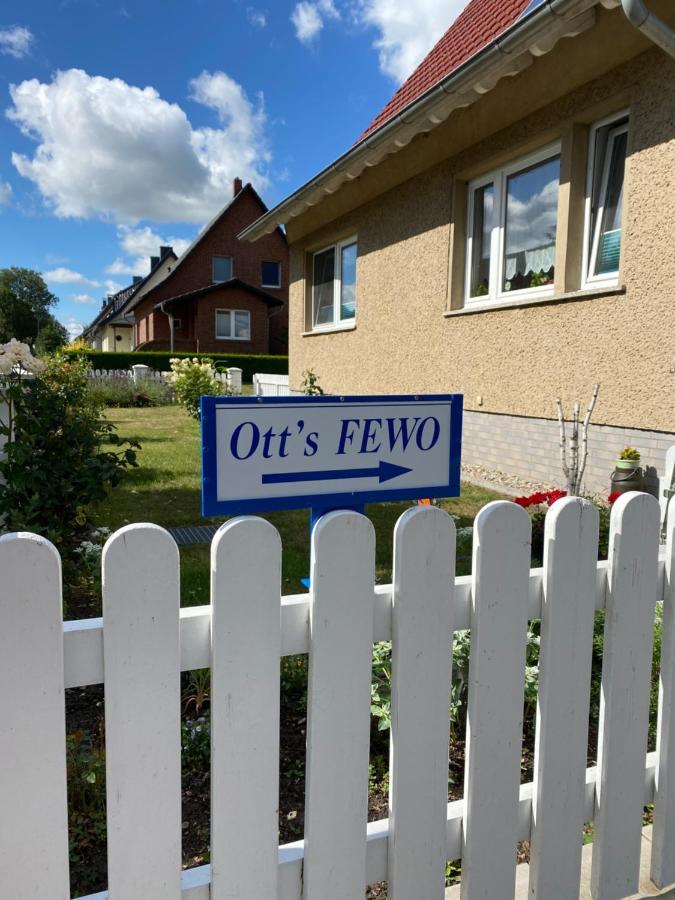 Ott'S Fewo Gnevsdorf Exterior foto
